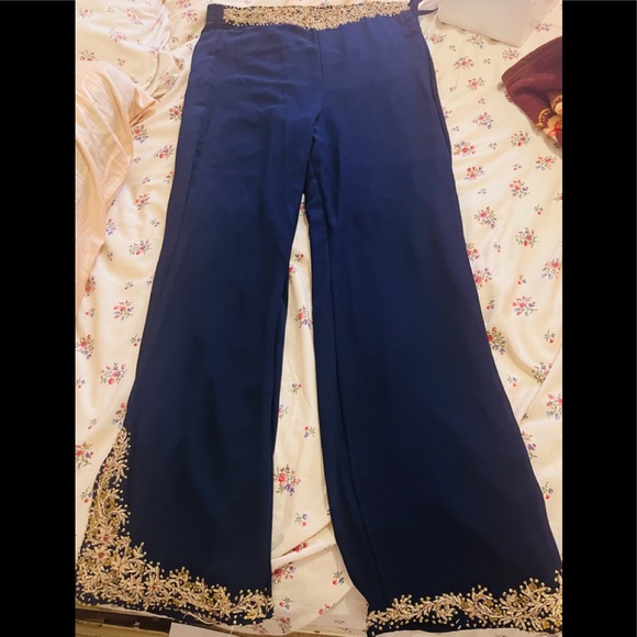 Crop top with bootcut pants indian wear - Picture 6 of 10